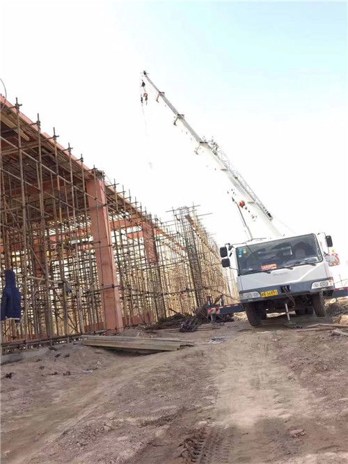 杂多县吊车作业的安全注意事项有哪些？